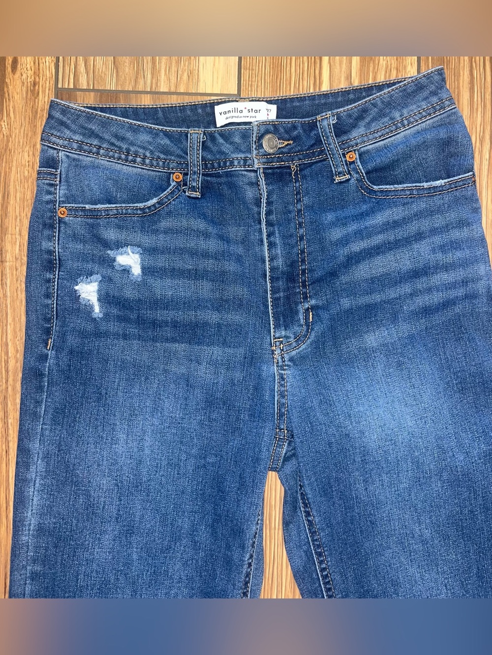Vanilla Star High Rise Distressed Jeans Size 5 - Picture 2 of 6